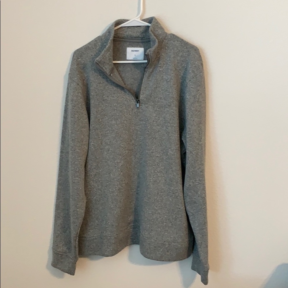 Old Navy sweater